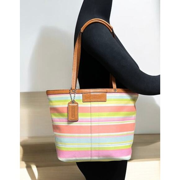 Y2K Coach F13552 Hamptons Twill Stripe Tote Bag & Graffiti Script Large Wristlet - Picture 10 of 16